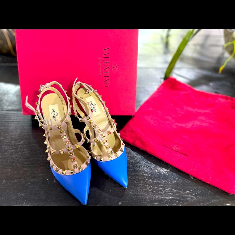 Valentino Rockstud Caged 65 Leather Ankle Strap Pump